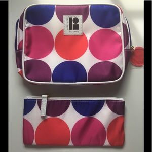 Set of 2 NWOT Estée Lauder Lisa Perry Makeup Bags